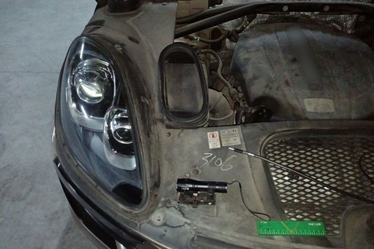 Used Porsche Macan 2014 Macan 2.0T Engine Bay Right