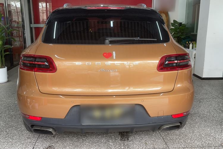 Used Porsche Macan 2014 Macan 2.0T Exterior 4