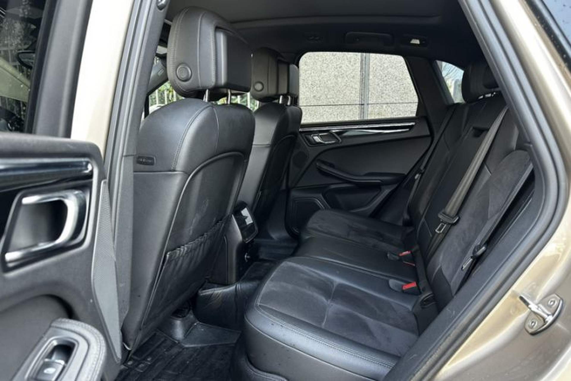 Used Porsche Macan 2014 Macan S 3.0T Exterior 7