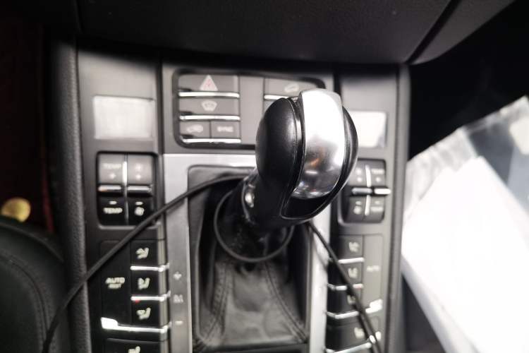 Used Porsche Macan 2014 Macan 2.0T Gear Lever