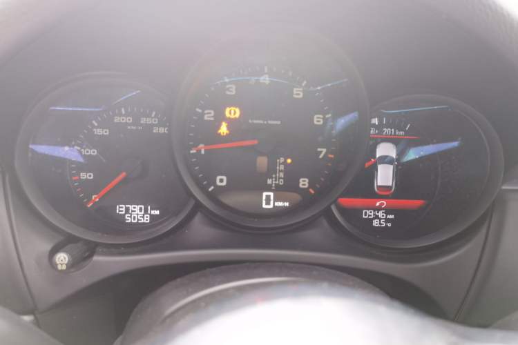 Used Porsche Macan 2014 Macan 2.0T Instrument Cluster