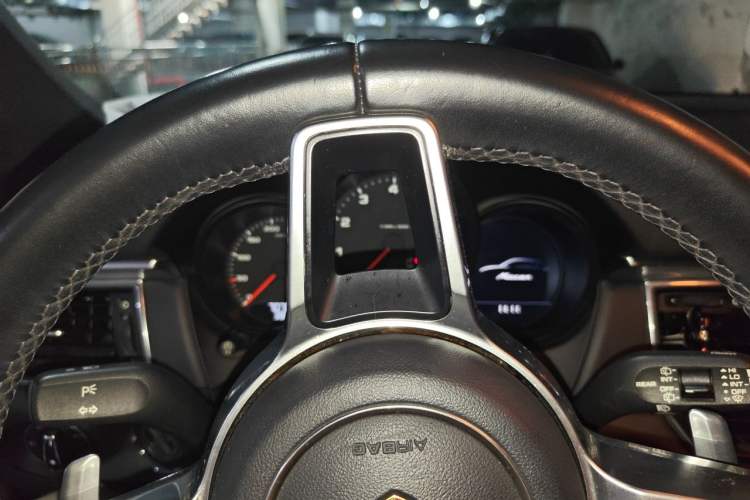 Used Porsche Macan 2014 Macan 2.0T Instrument Cluster