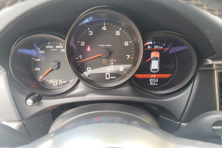 Used Porsche Macan 2014 Macan 2.0T Instrument Cluster