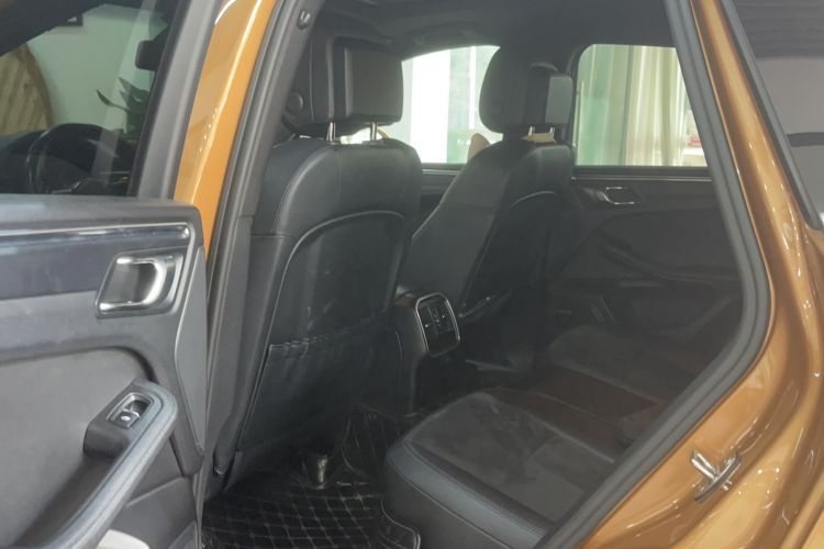 Used Porsche Macan 2014 Macan 2.0T Interior 2