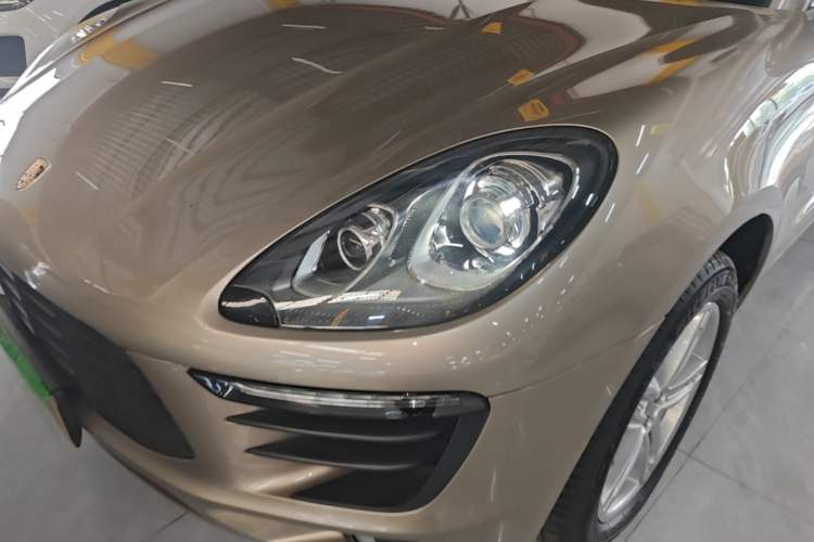 Used Porsche Macan 2014 Macan 2.0T Left Front Headlight