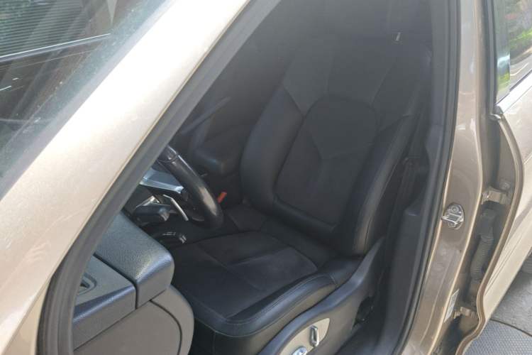 Used Porsche Macan 2014 Macan 2.0T Left Front Seat