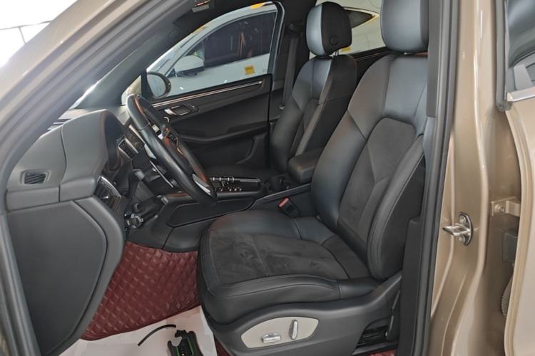 Used Porsche Macan 2014 Macan 2.0T Left Front Seat