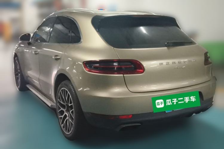 Used Porsche Macan 2014 Macan 2.0T Rear Left 45 Deg