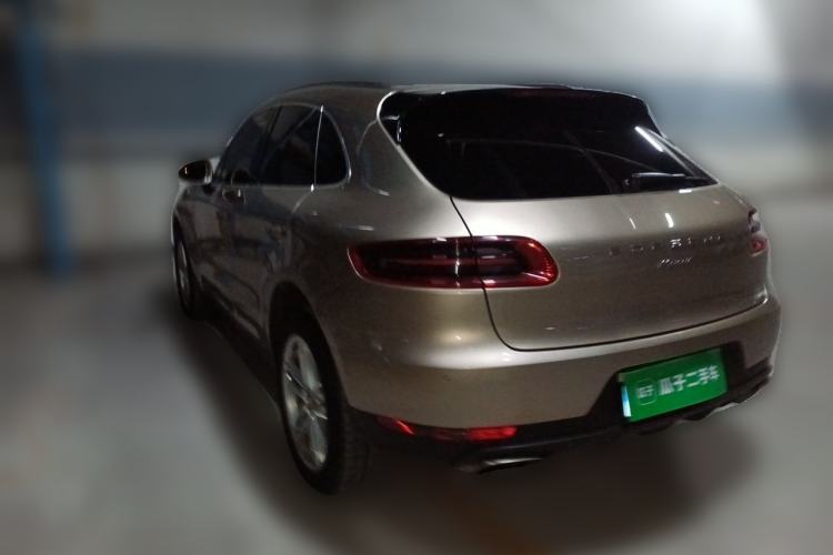 Used Porsche Macan 2014 Macan 2.0T Rear Left 45 Deg