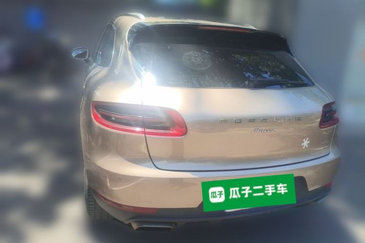 Used Porsche Macan 2014 Macan 2.0T Rear Left 45 Deg