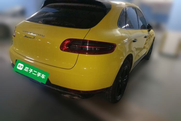 Used Porsche Macan 2014 Macan S 3.0T Rear Right 45 Deg