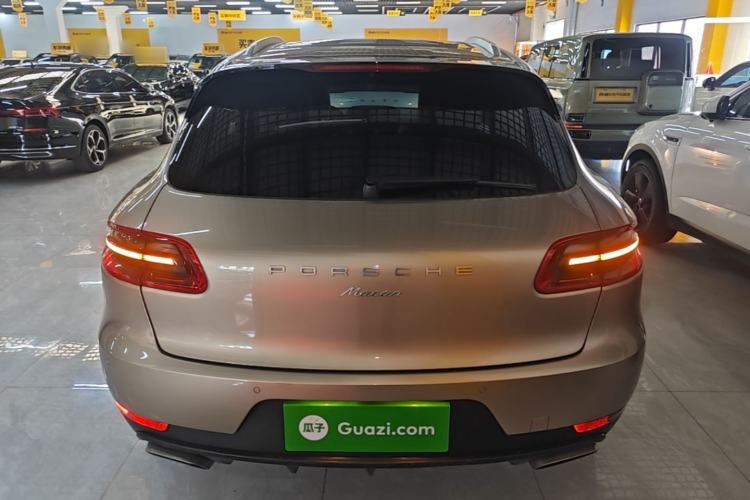 Used Porsche Macan 2014 Macan 2.0T Rear