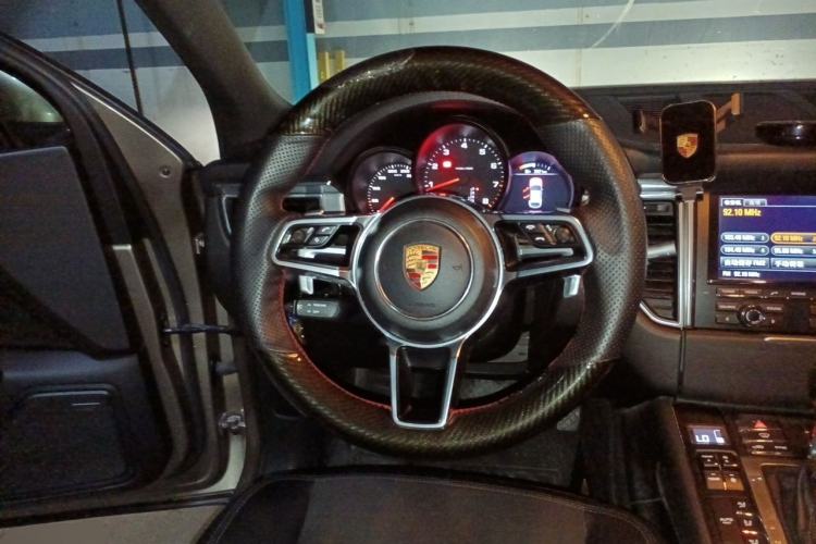 Used Porsche Macan 2014 Macan 2.0T Steering Wheel