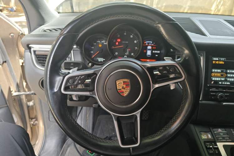 Used Porsche Macan 2014 Macan 2.0T Steering Wheel
