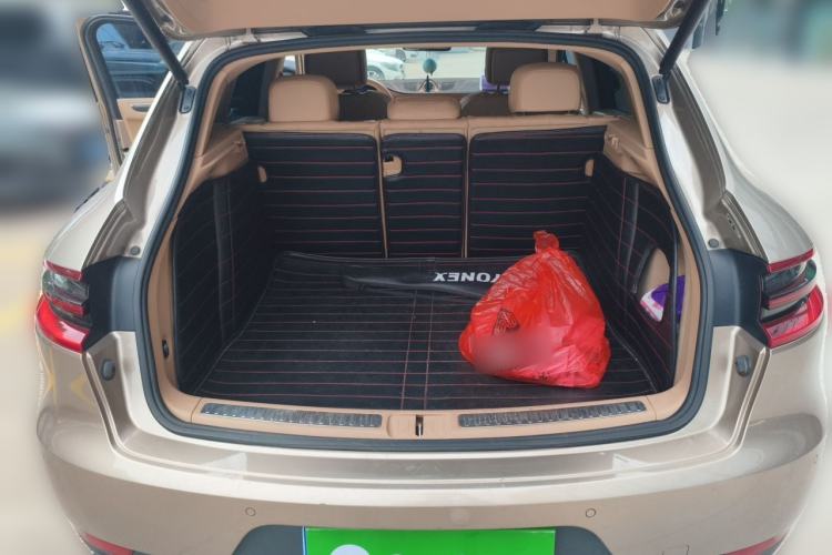 Used Porsche Macan 2014 Macan 2.0T Trunk