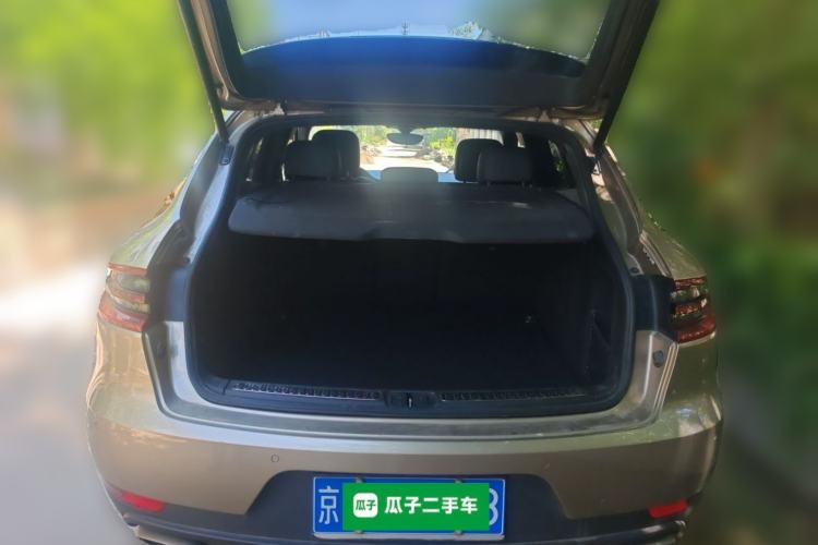 Used Porsche Macan 2014 Macan 2.0T Trunk