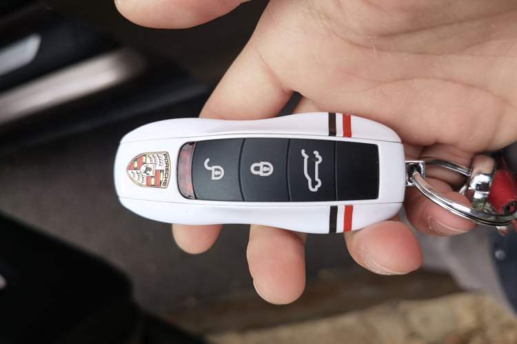 Used Porsche Macan 2014 Macan 2.0T Vehicle Key
