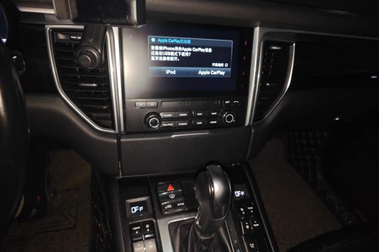 Used Porsche Macan 2016 Macan S 3.0T Audio And AC Panel