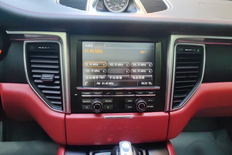 Used Porsche Macan 2016 Macan 2.0T Audio And AC Panel