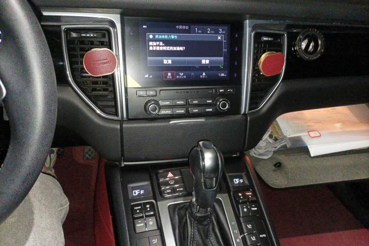 Used Porsche Macan 2016 Macan S 3.0T Audio And AC Panel