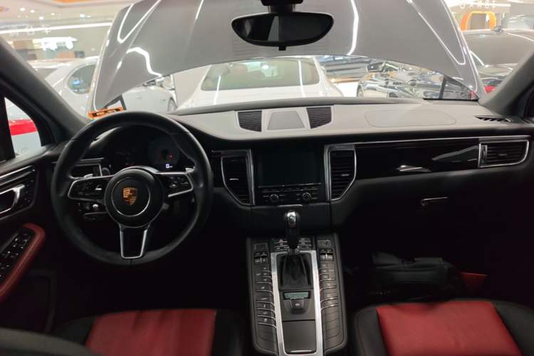 Used Porsche Macan 2016 Macan S 3.0T Center Console