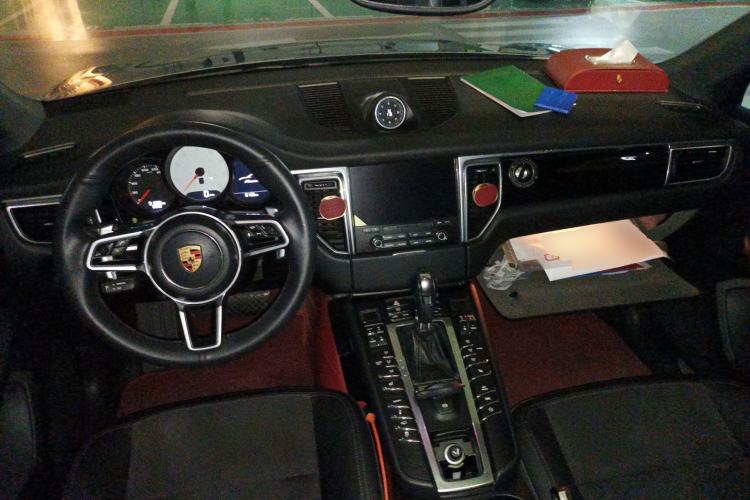 Used Porsche Macan 2016 Macan S 3.0T Center Console