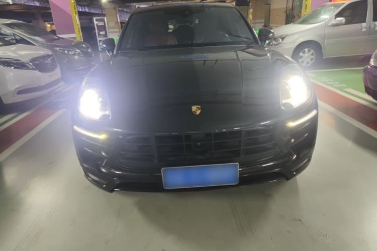 Used Porsche Macan 2016 Macan S 3.0T Front