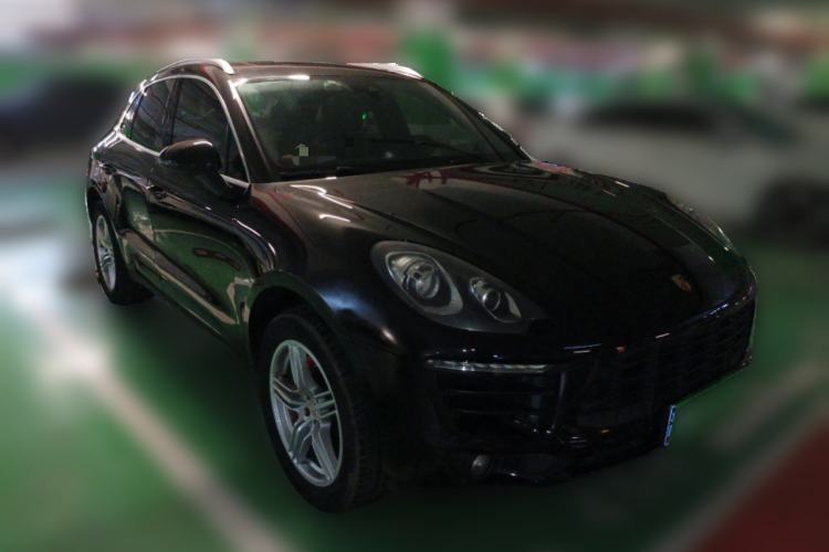 Used Porsche Macan 2016 Macan S 3.0T Front Right 45 Deg