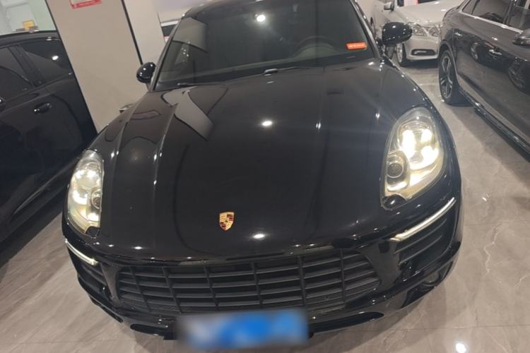Used Porsche Macan 2016 Macan S 3.0T Front