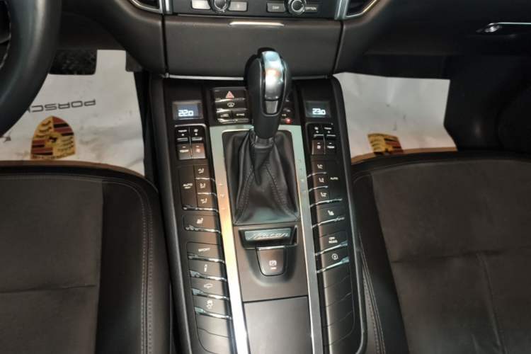 Used Porsche Macan 2016 Macan S 3.0T Gear Lever
