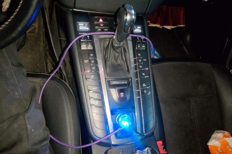 Used Porsche Macan 2016 Macan 2.0T Gear Lever