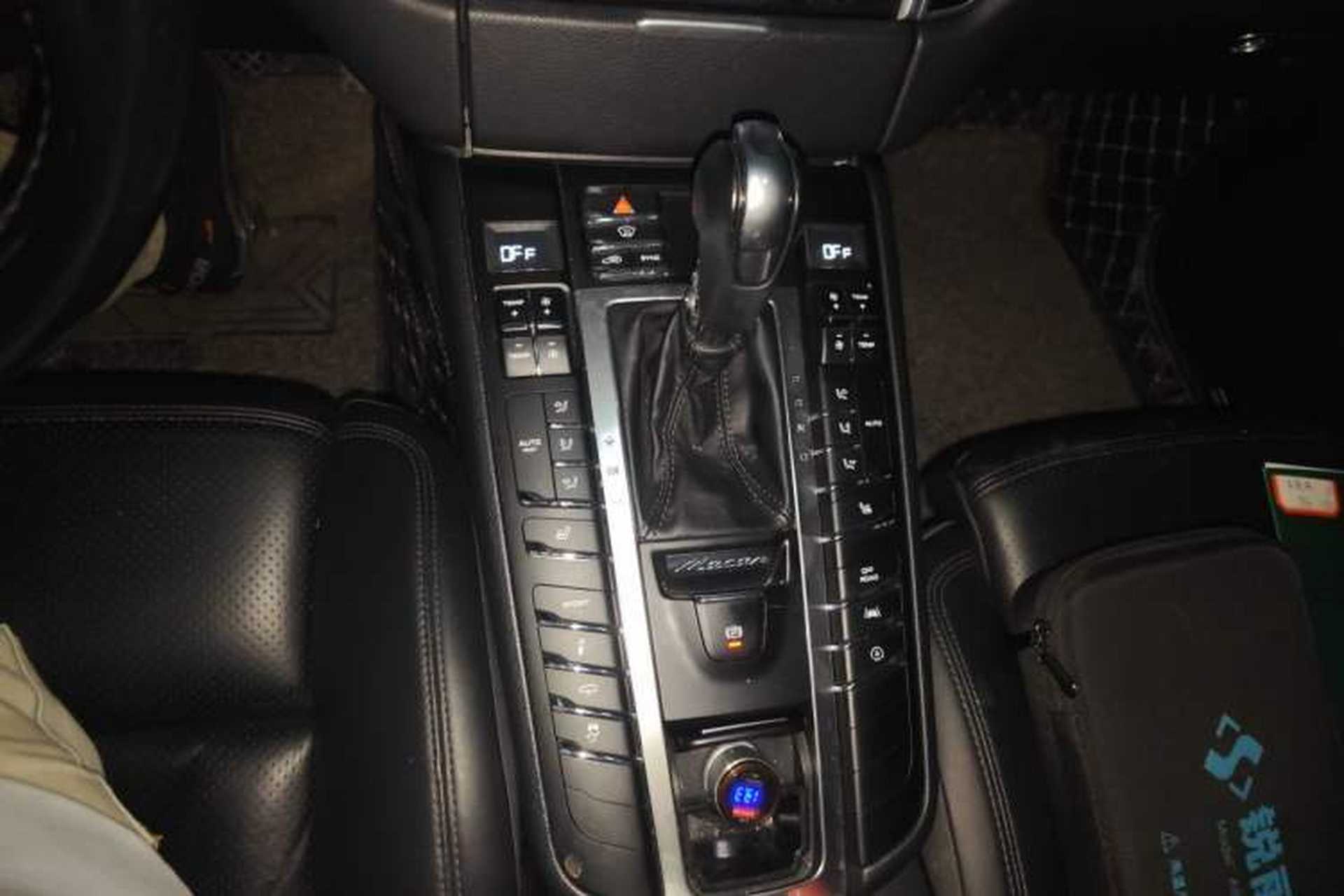 Used Porsche Macan 2016 Macan S 3.0T Gear Lever
