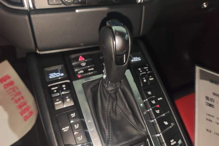 Used Porsche Macan 2016 Macan S 3.0T Gear Lever