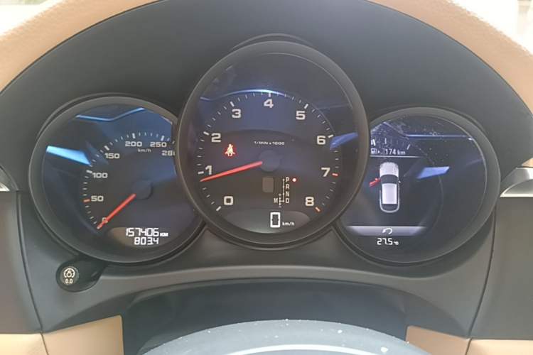 Used Porsche Macan 2016 Macan 2.0T Instrument Cluster