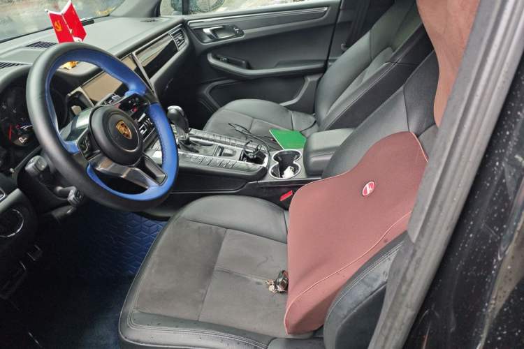 Used Porsche Macan 2016 Macan 2.0T Left Front Seat