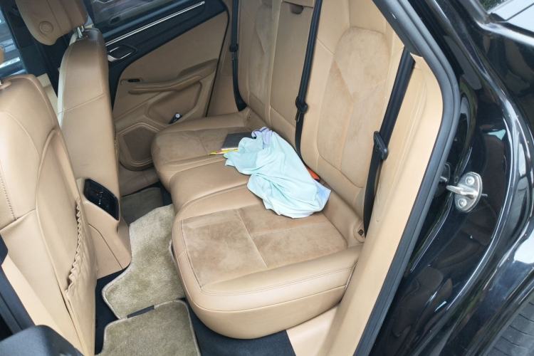 Used Porsche Macan 2016 Macan 2.0T Left Rear Seat