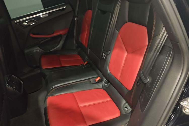 Used Porsche Macan 2016 Macan S 3.0T Left Rear Seat