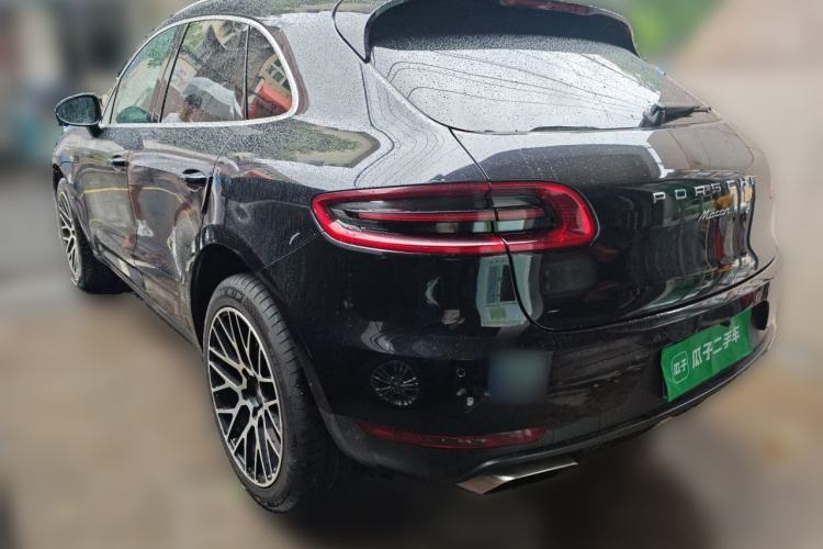 Used Porsche Macan 2016 Macan 2.0T Rear Left 45 Deg