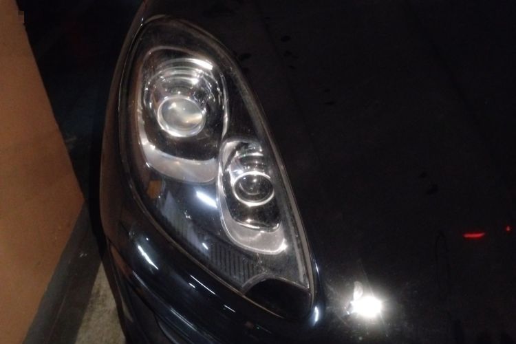 Used Porsche Macan 2016 Macan 2.0T Right Front Headlight