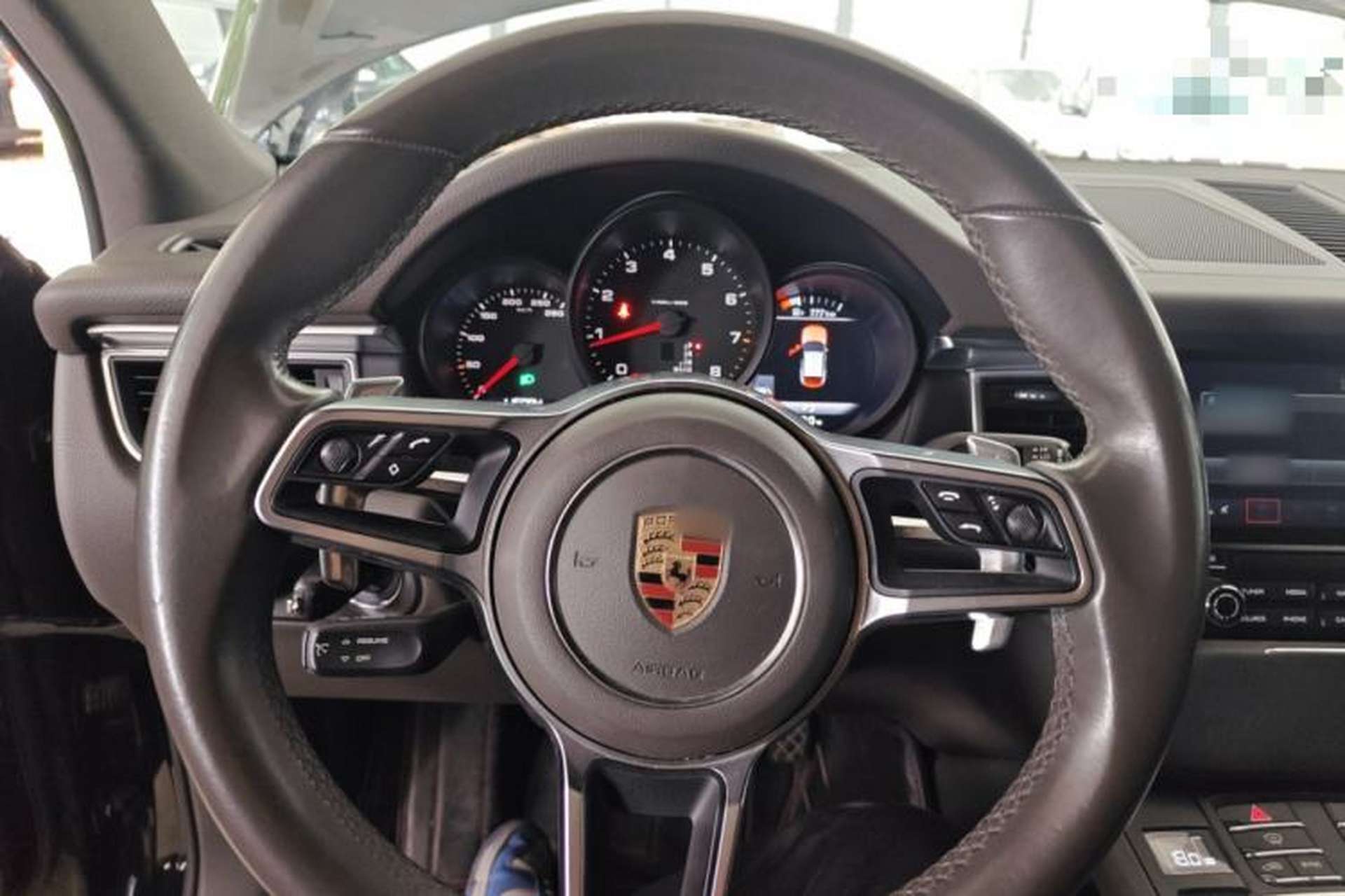 Used Porsche Macan 2016 Macan 2.0T Steering Wheel