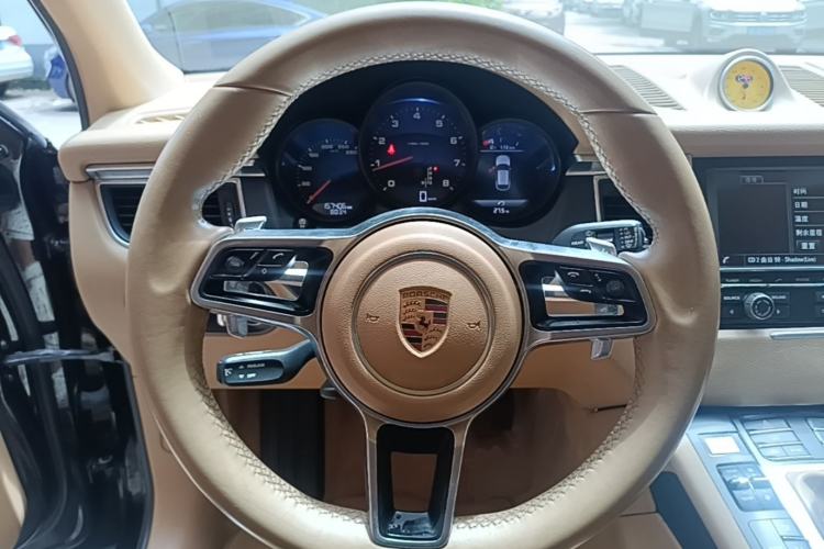 Used Porsche Macan 2016 Macan 2.0T Steering Wheel