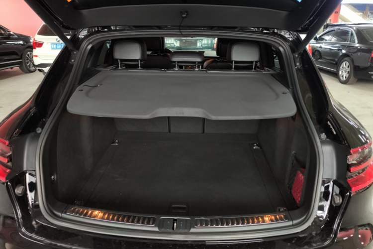 Used Porsche Macan 2016 Macan S 3.0T Trunk