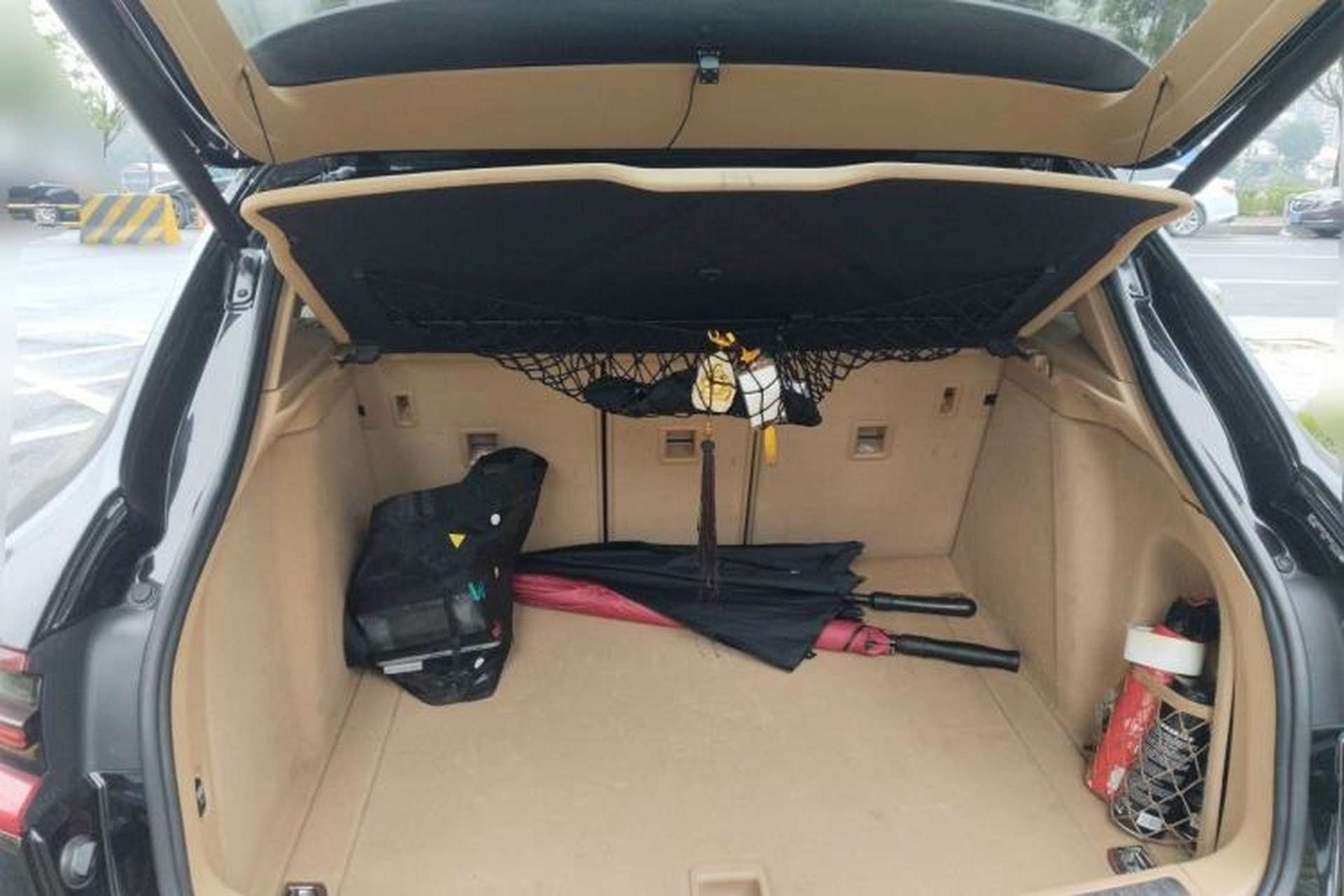 Used Porsche Macan 2016 Macan 2.0T Trunk