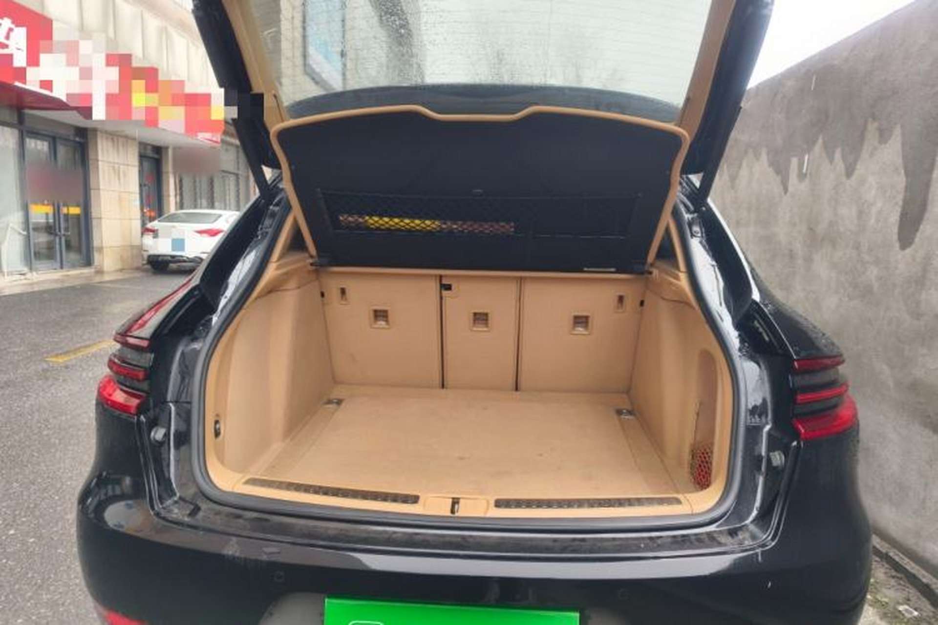 Used Porsche Macan 2016 Macan 2.0T Trunk