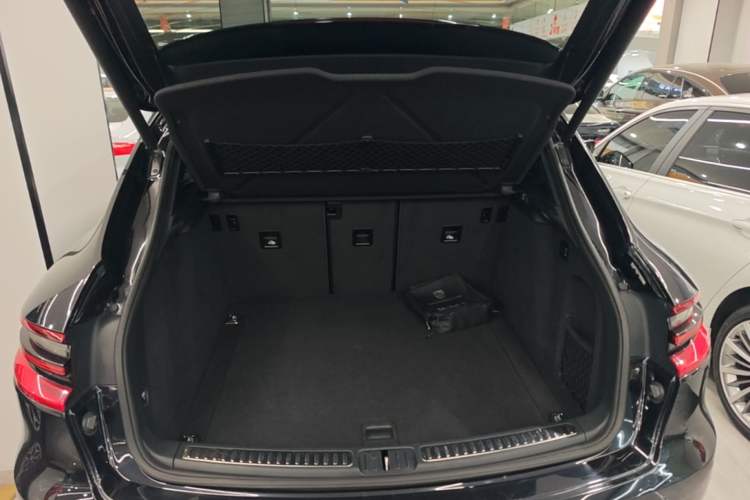 Used Porsche Macan 2016 Macan S 3.0T Trunk