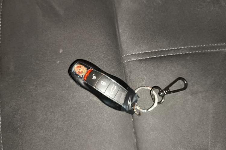 Used Porsche Macan 2016 Macan S 3.0T Vehicle Key