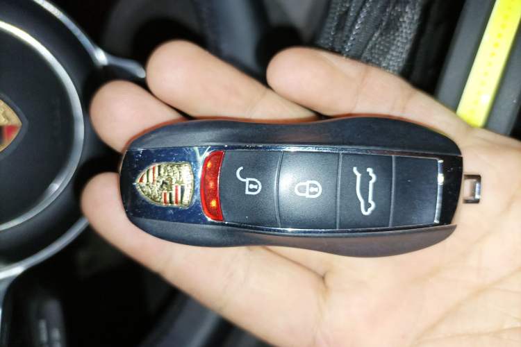 Used Porsche Macan 2016 Macan S 3.0T Vehicle Key
