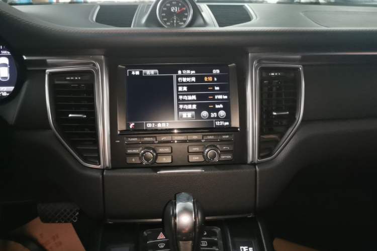 Used Porsche Macan 2016 Macan 2.0T Audio And AC Panel