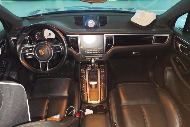 Used Porsche Macan 2016 Macan S 3.0T Center Console