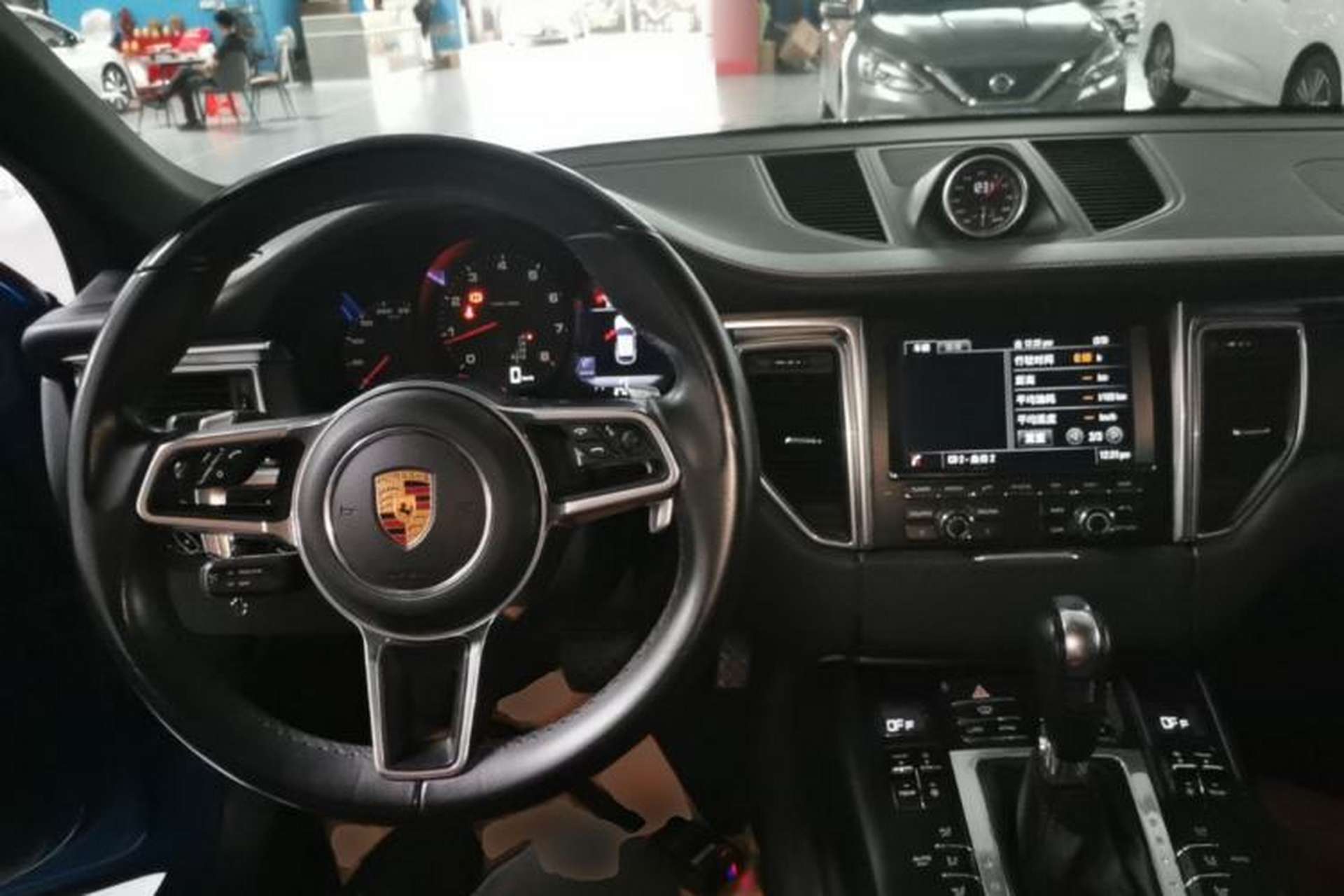 Used Porsche Macan 2016 Macan 2.0T Center Console